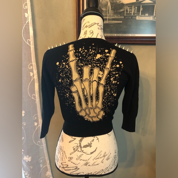 Rat Baby Sweaters - RAT BABY spike detail skeleton finger cropped cardigan sweater